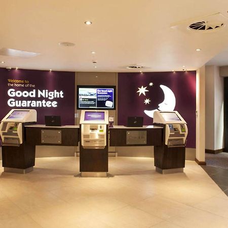 Premier Inn London Croydon Town Centre Esterno foto