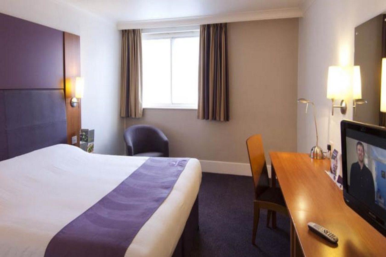Premier Inn London Croydon Town Centre Esterno foto
